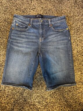 GAP Women's Denim Bermuda Shorts in Blue Wash
